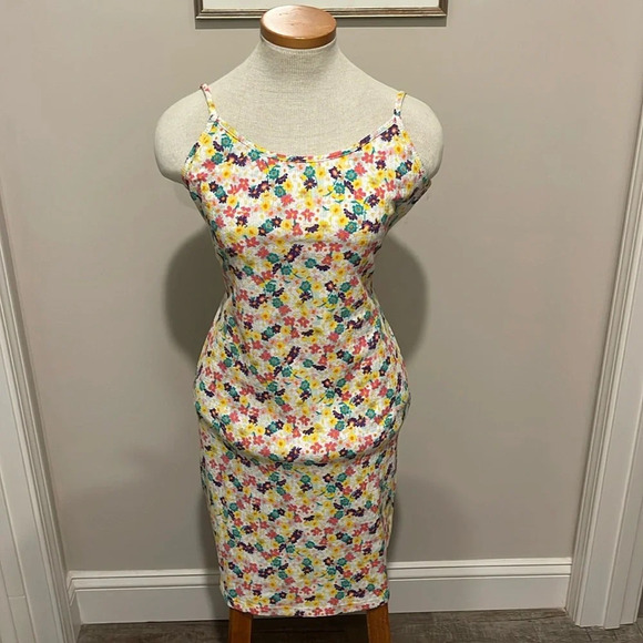 NWOT!! VERO MODA - Ullipam Tank Dress In Brook Green Aop Ulli - Size M - Picture 5 of 12